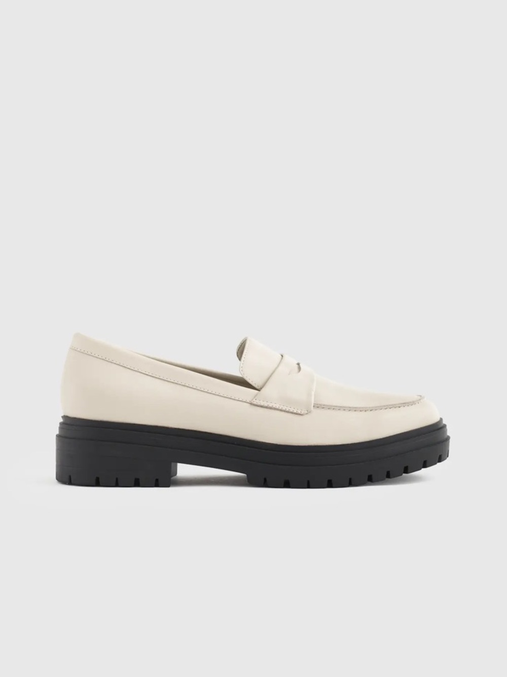 Quince Italian Leather Lug Sole Loafer in Bone